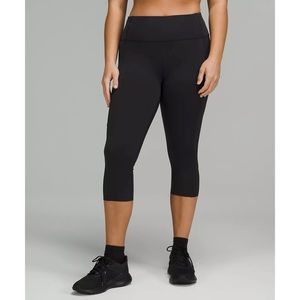 NWT Fast and Free High Rise Crop 19”